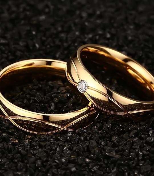 Titanium Steel Gold Plated High Polished His and Her Wedding Band MR067R
